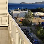 J Coast * Karystos (Evia)